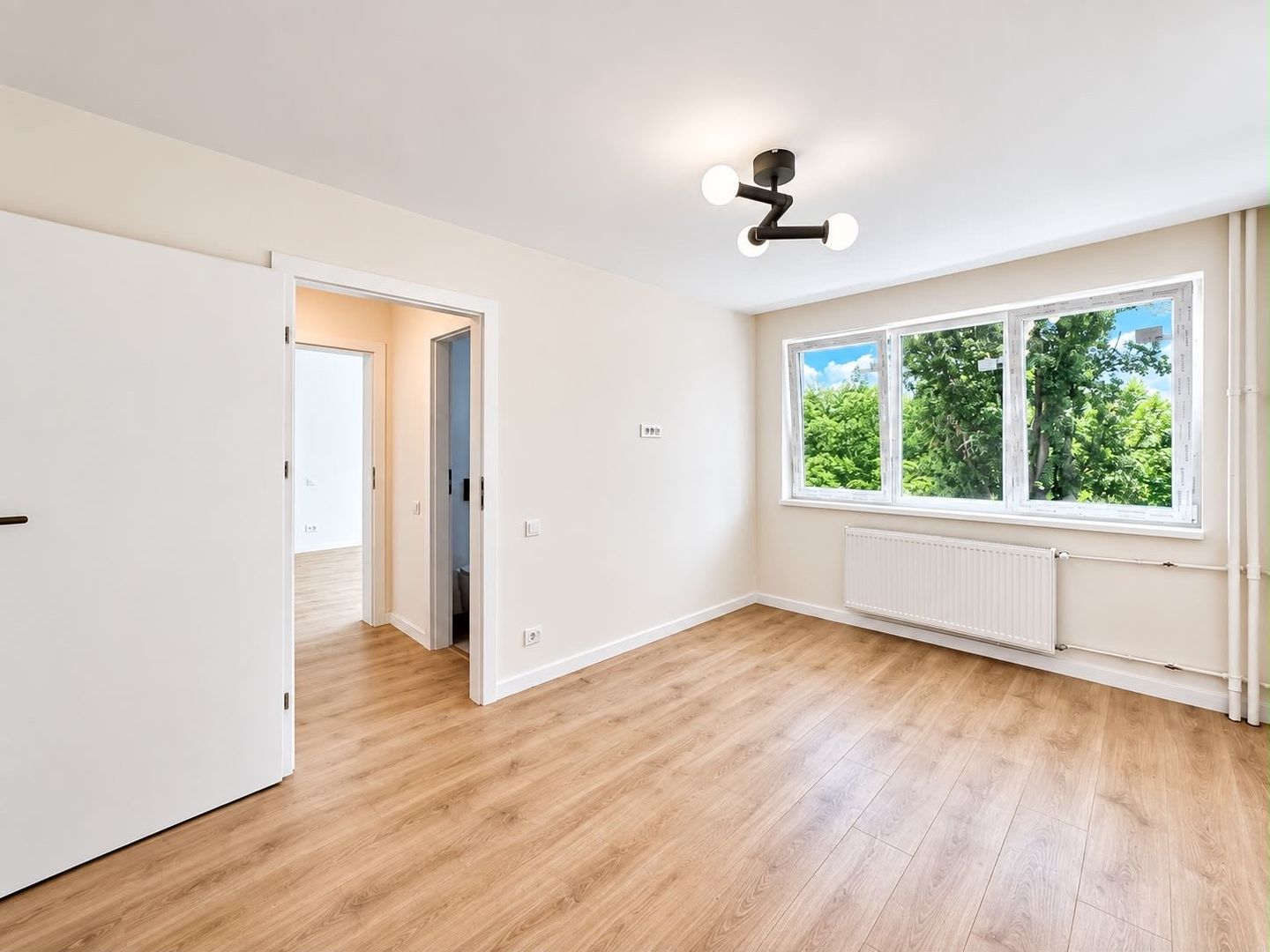 Apartament de vânzare în Drumul Taberei Strada Sibiu • Metrou Favorit - Poză 24