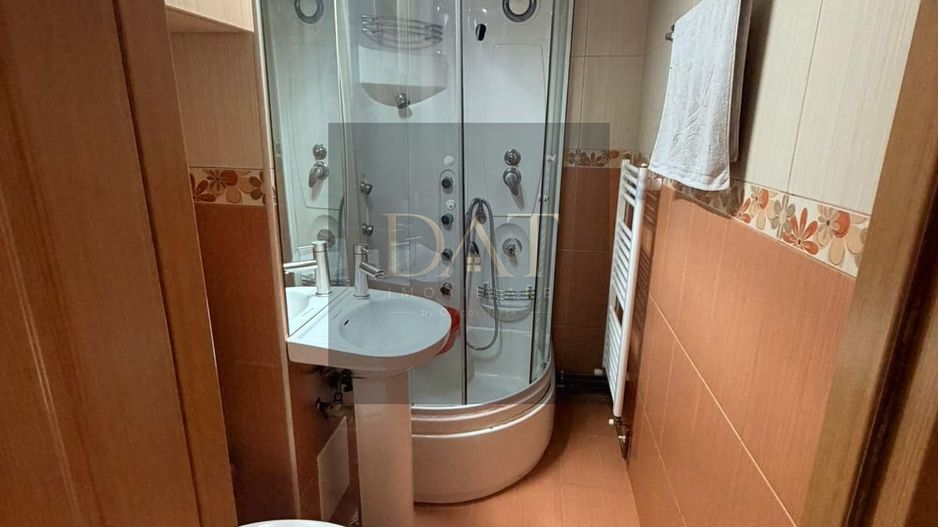 Apartament 3 camere, zona BIG - Poză 10
