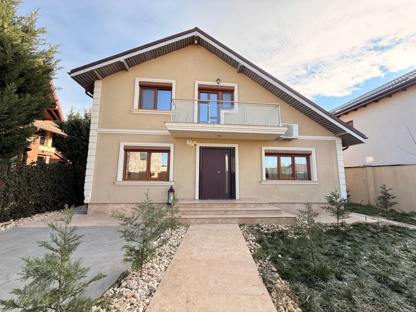 Comision 0% | Vilă individuala Tunari | Curte libera 200 mp - Poză 5