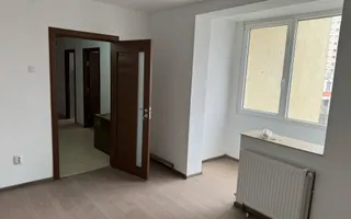Apartament 3 camere de inchiriat | nemobilat, neutilat | langaDoboz - Poză 15