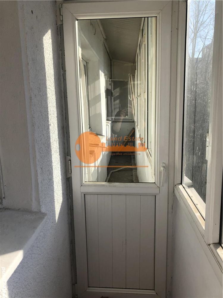 3 camere la 10 minute de Metrou Gorjului - Poză 21