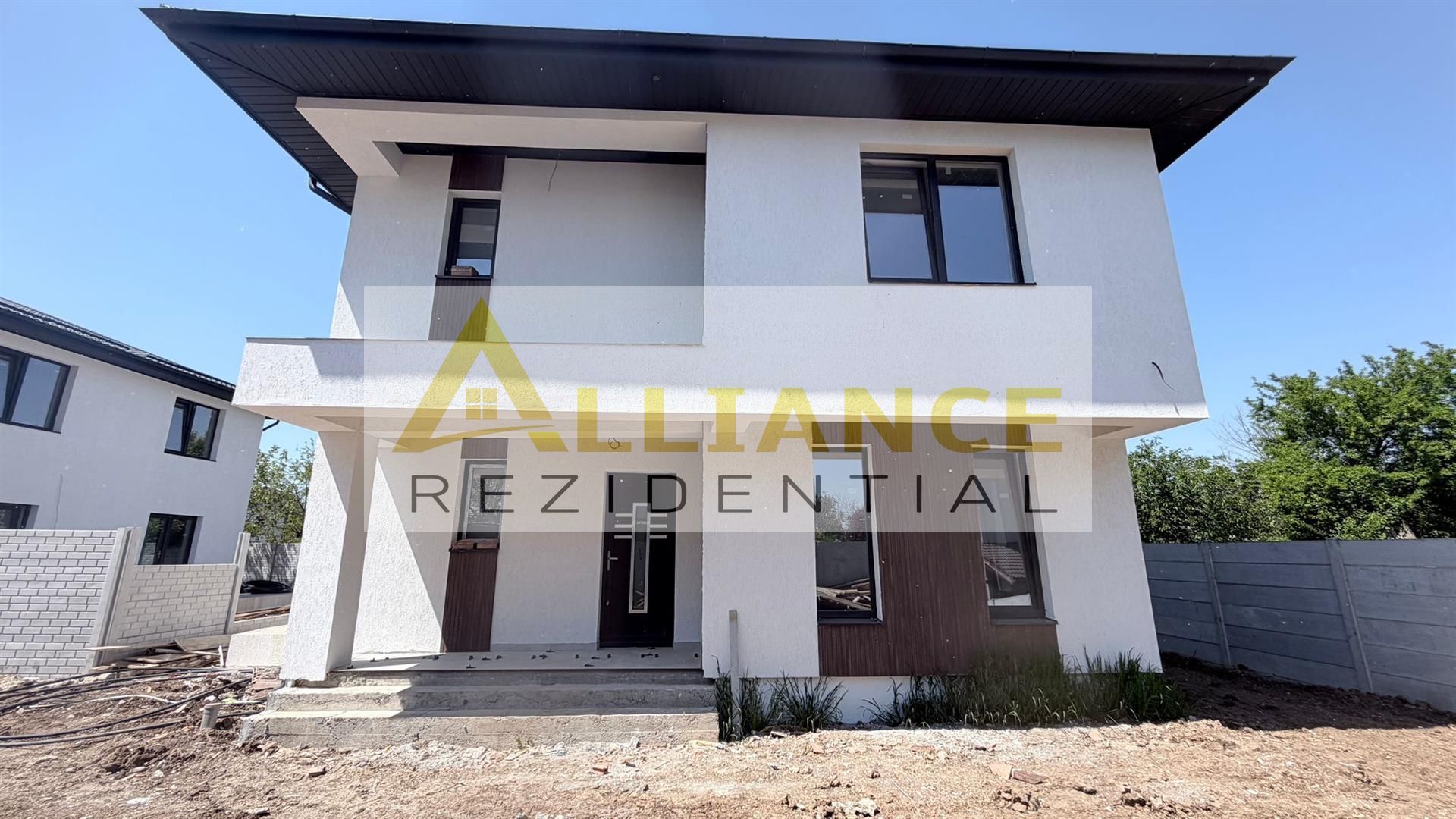 Casa Individuala - 4 camere - 3 bai - 460mp teren - Poză 1