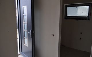 Casa cuplata (duplex) cu vedere panoramica in Dezmir - Poză 12