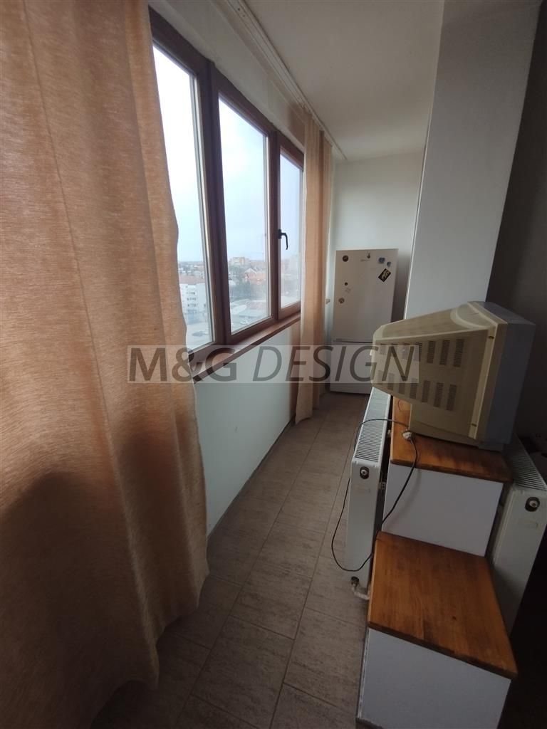 2 cam decomandat  Circumvalatiunii/ Torontalului - Poză 5