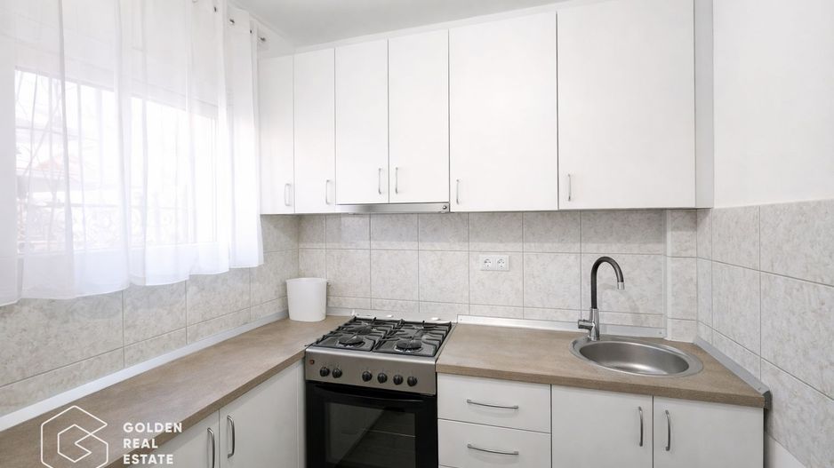 Garsoniera nou renovata, parter, zona Confectii - Poză 3