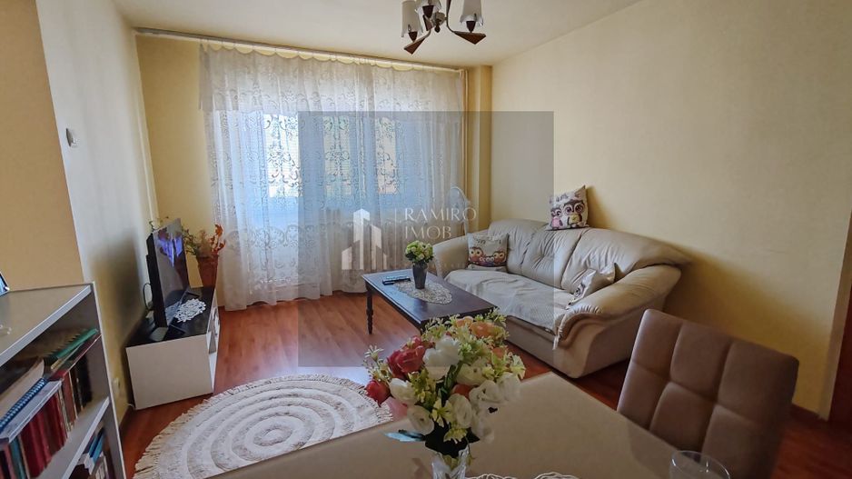 Apartament 4 camere, Brancoveanu/Izvorul Rece, 2 bai, 2 balcoane - Poză 3