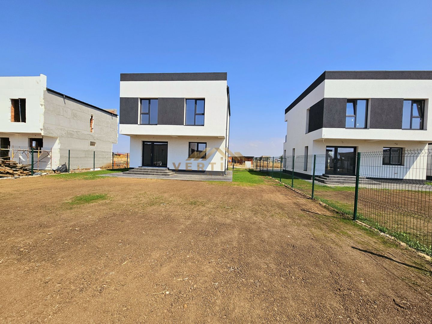 Proiect Rezidential Nou - 340 de Case in Dezvoltare - Comuna Ber - Poză 5