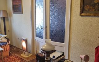 APARTAMENT 3 CAMERE -PIATA ROMANA - Poză 2