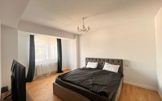 Apartament cu 3 Camere Et.4/lift Suceava/London Rezidence I 130.000E - Poză 3