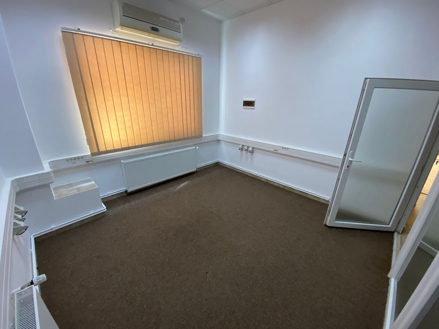 Spatiu de birou sau comercial - Poză 13