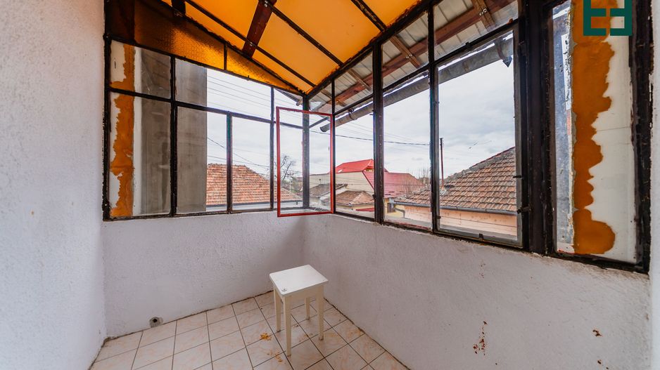 Apartament la casă în cartierul Tabacovici Aradul Nou - Poză 11