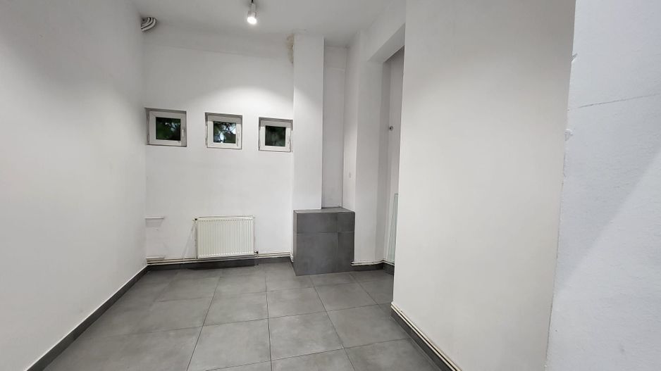 Spațiu comercial de 76 mp  în zona Spitalul Judetean - Poză 4