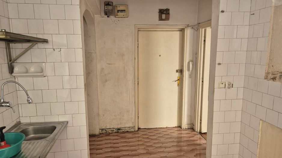 APARTAMENT 2 CAMERE CALEA VICTORIEI FOSTUL ROMARTA COPIILOR - Poză 2