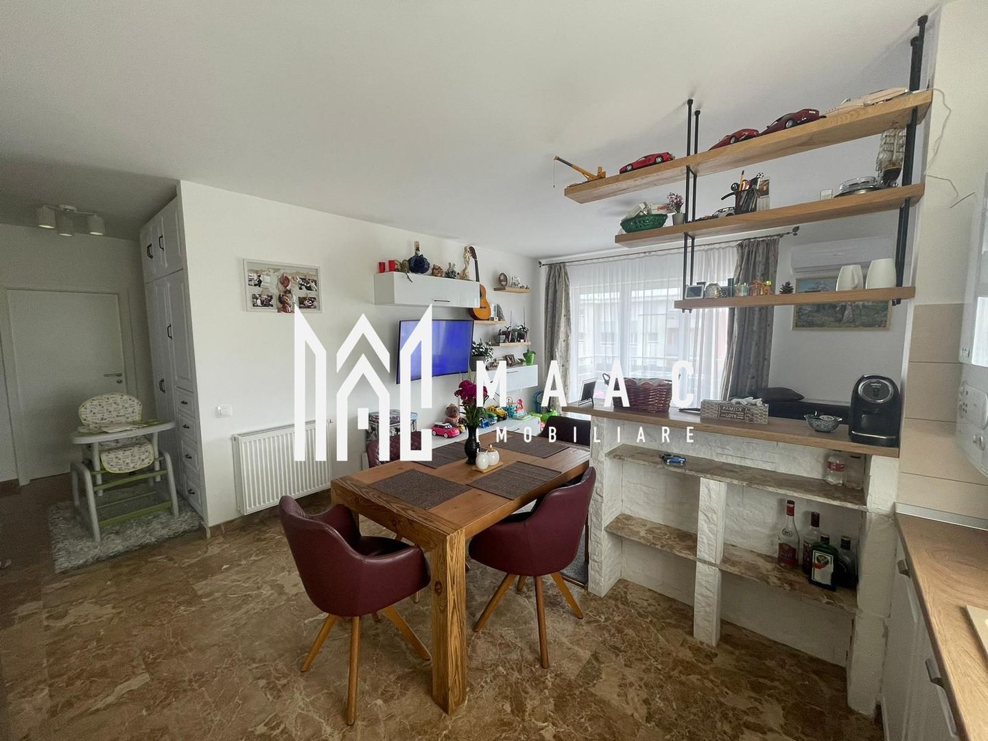 Apartament 3 Camere I Decomandat I Finisaje de lux - Poză 1