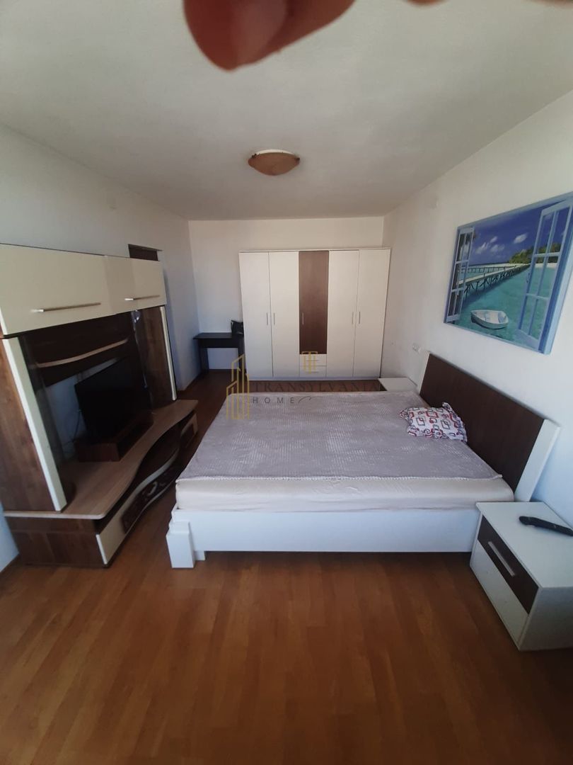 Apartament 3 camere, decomandat,  zona Mihai Viteazu - Poză 1
