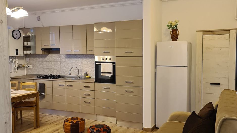 AP. 2 CAMERE APARATORII PATRIEI, PARCARE, CENTRALA, METROU 15 MINUTE - Poză 1