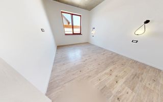 Vila cu stil in Izvor-Tarlungeni - Poză 6