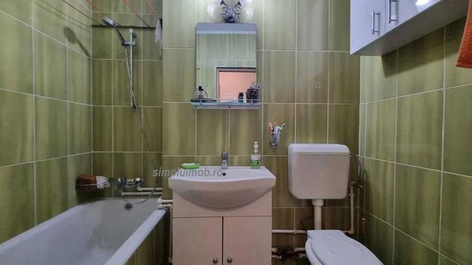 Metrou Obor mobilat etaj intermediar 3 camere - Poză 8