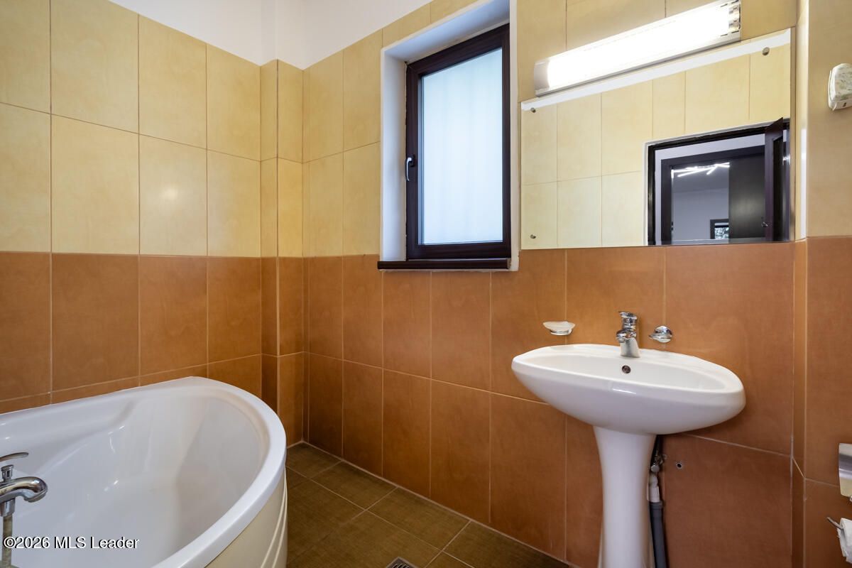 Cotroceni - Carol Davila, Townhouse 232 Mp - Oportunitate Rara - Poză 30