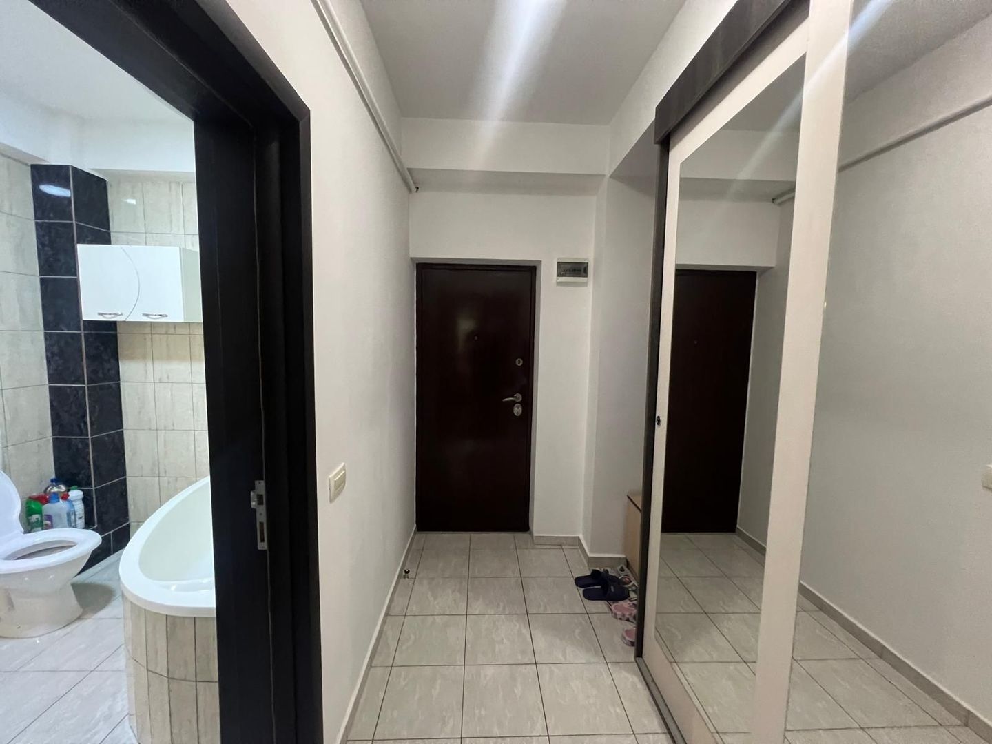 Garsoniera Militari Residence Spatioasa | Gladiolelor - Poză 3
