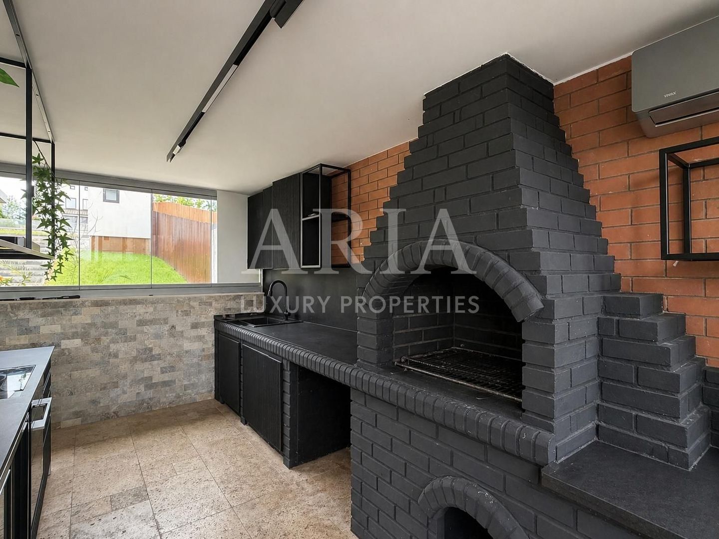 VILĂ INDIVIDUALA LAKEFRONT SNAGOV | POOL - Poză 3