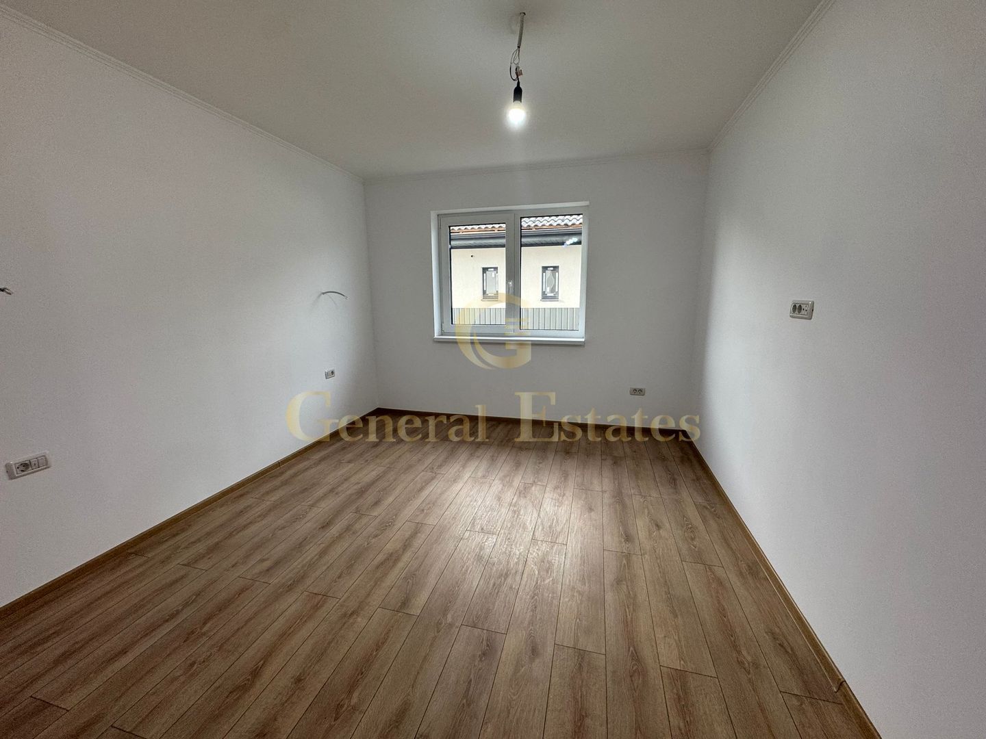 Casă NOUĂ pe Parter – 3 dormitoare, teren 500 mp, Cartier Izvor - Poză 5