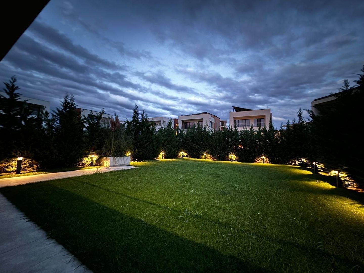 Vila  6 camere de inchiriat - Poză 26