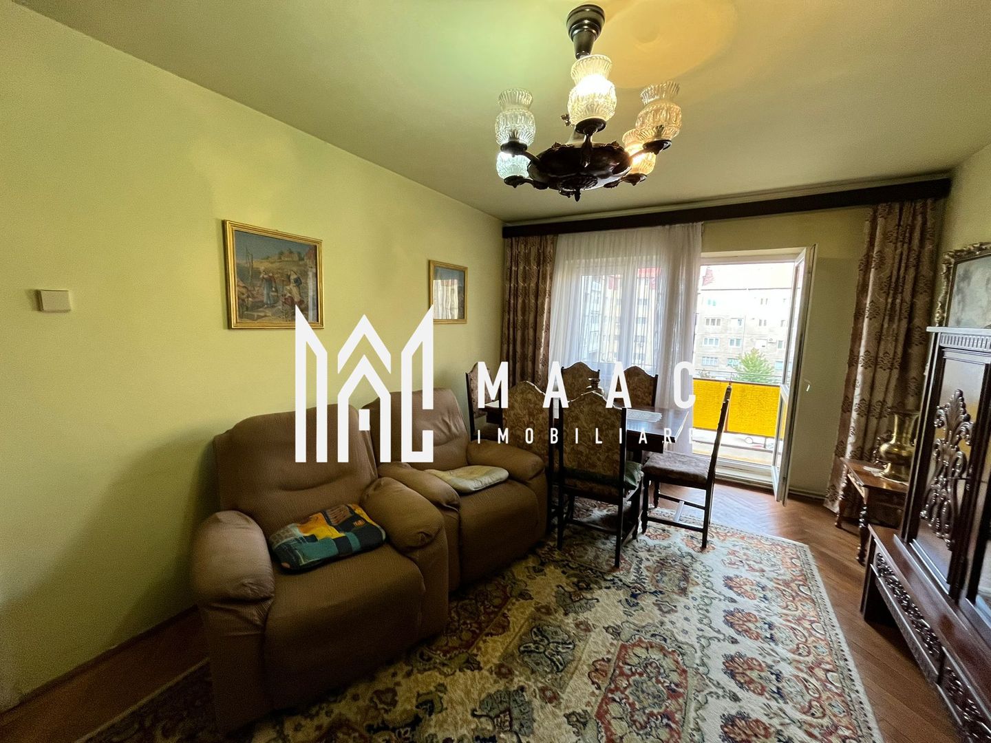 Apartament 4 Camere | Etaj 3 | 2 Balcoane | Pivnita | Strand - Poză 3