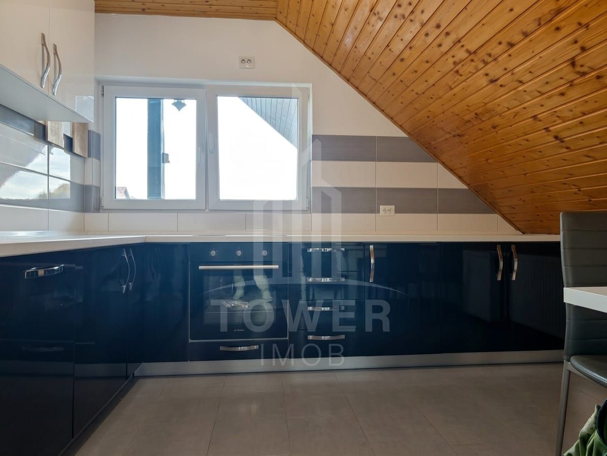 Casă individuală cu 2 apartamente și anexă generos de 100 mp - Poză 11