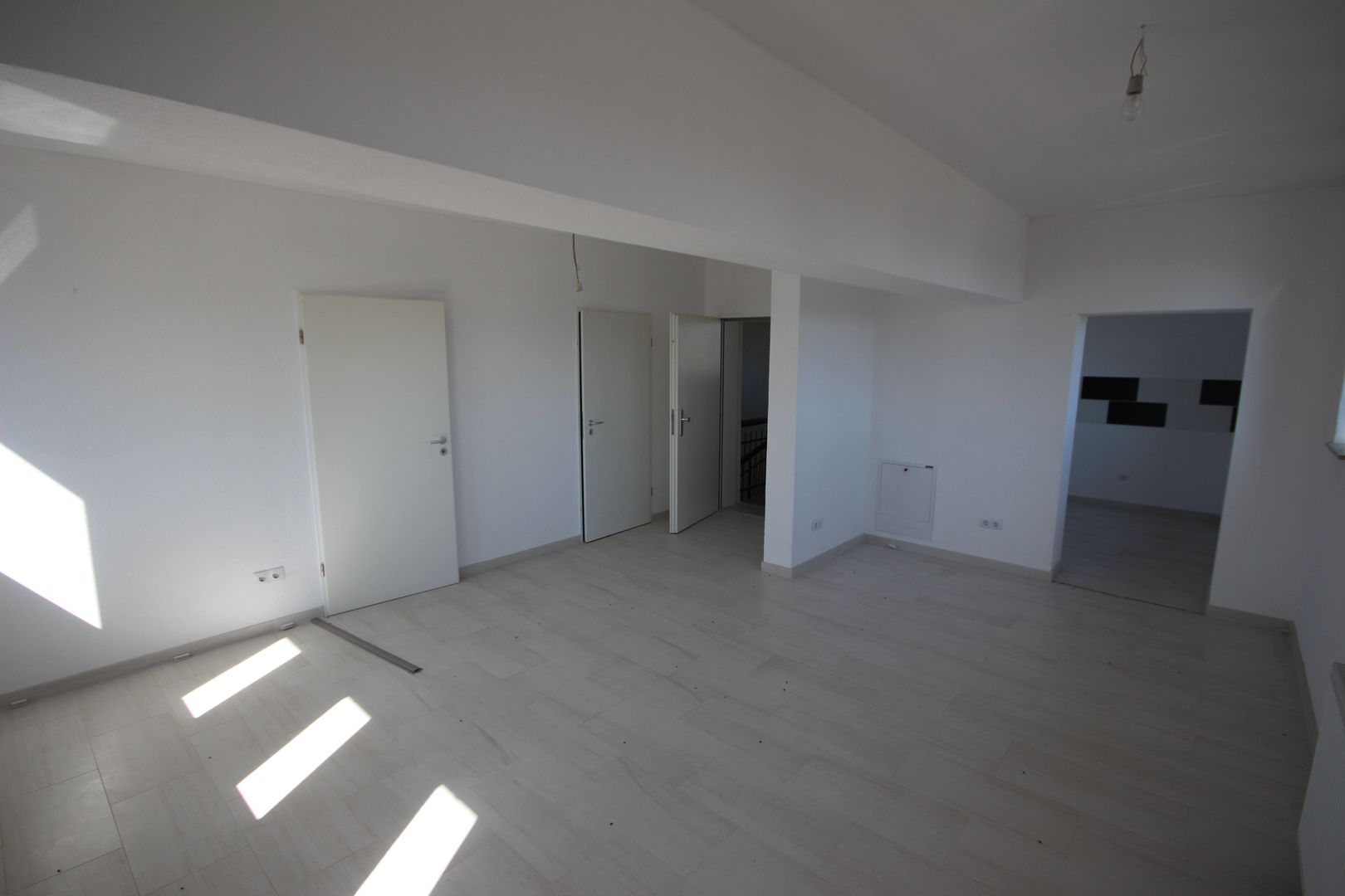 Spațiu de birouri/comercial de închiriat- PERIAM - Poză 2