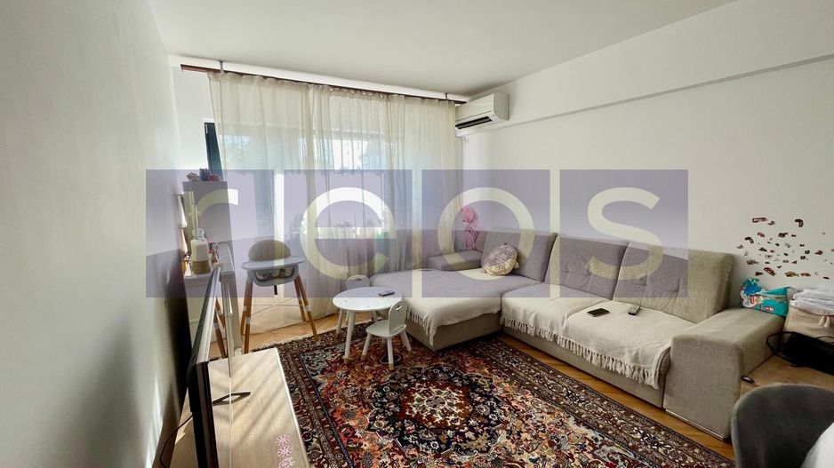 VANZARE APARTAMENT 3 CAMERE RENOVAT DECOMANDAT 90MP UNIRII RADU VODA - Poză 1