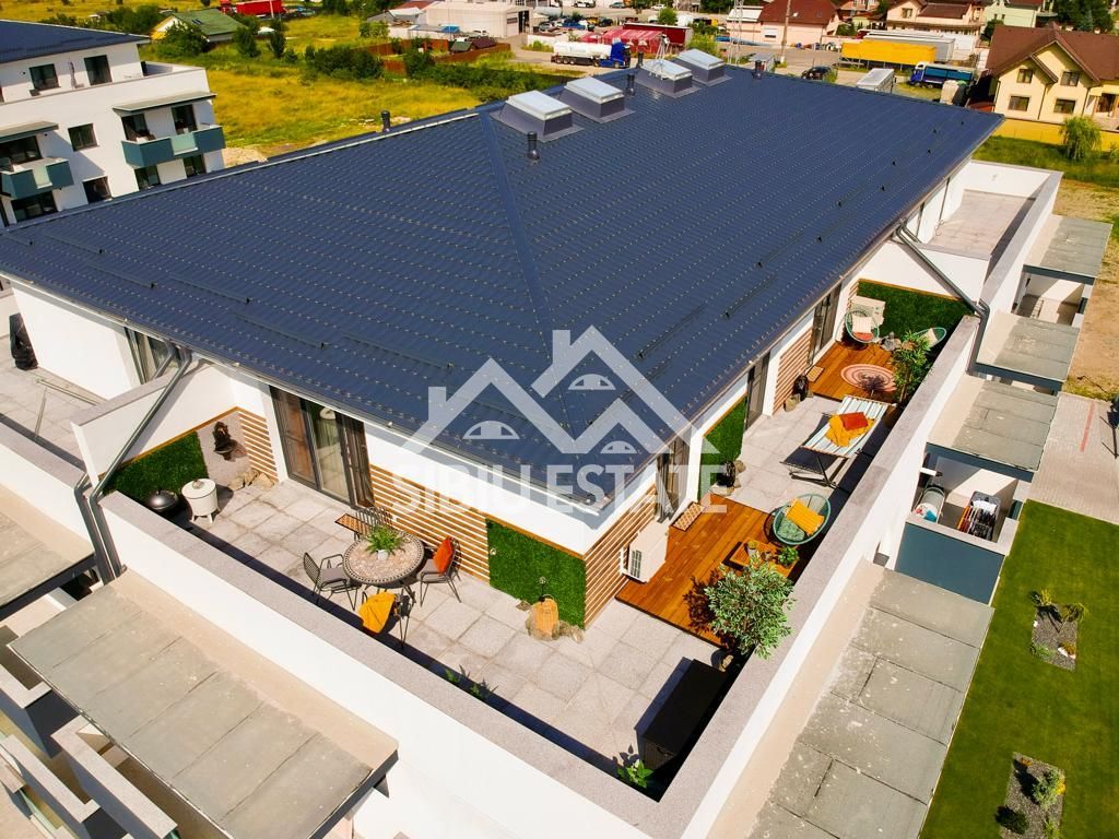 Apartament lux cu terasa proprie si parcare Calea Surii Mici - Poză 8