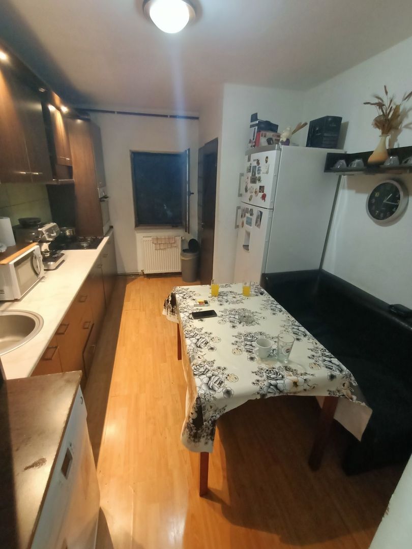 Dambovita | 4 Camere | Decomandat |  Etaj Intermediar. - Poză 5