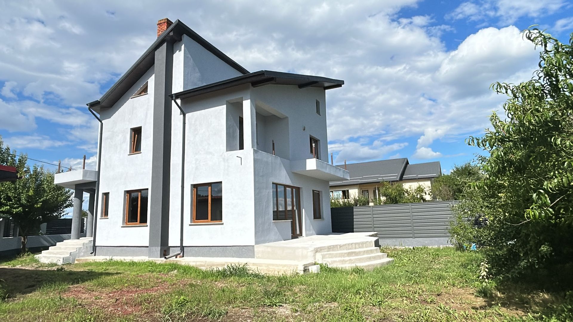 Vanzare Casă / Vilă 5 camere Saftica Primarie - Poză 2