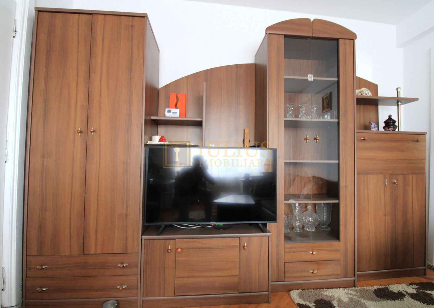 Take Ionescu, 2 camere, centrala proprie - Poză 5