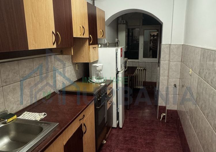 Apartament 2 camere decomandat, ultracentral, zona Palas - Moldova Mall, Iași - Poză 3