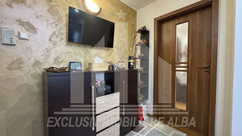Apartament 2 camere | 56 mp | Etaj intermediar | Renovat | Cetate - Poză 2