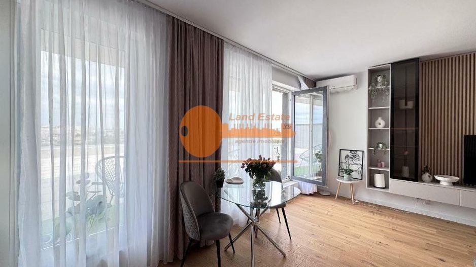 Apartament 3 camere cu terasă de 100 mp + loc de parcare – complet nou, mobilat și utilat - Poză 2