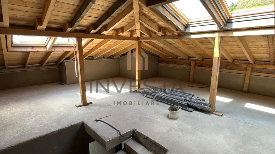 Casa tip duplex, zona strazii Campului! - Poză 5