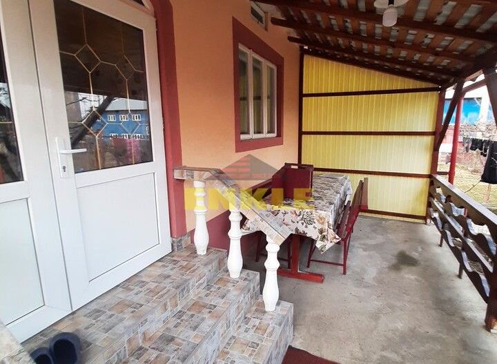 Casa cu 3 camere de vanzare in Botosani 156 mp cu teren 1100 mp - Poză 9