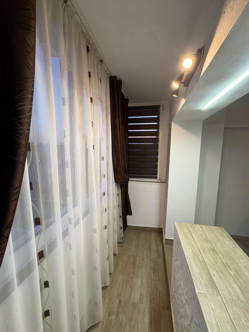 Apartament 2 camere renovat, lângă metrou Titan, mobilat și utilat - Poză 9