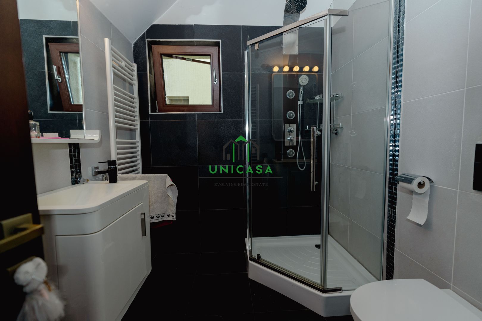 Casa Individuala - Vladesti - Teren de 1780 mp - Poză 17