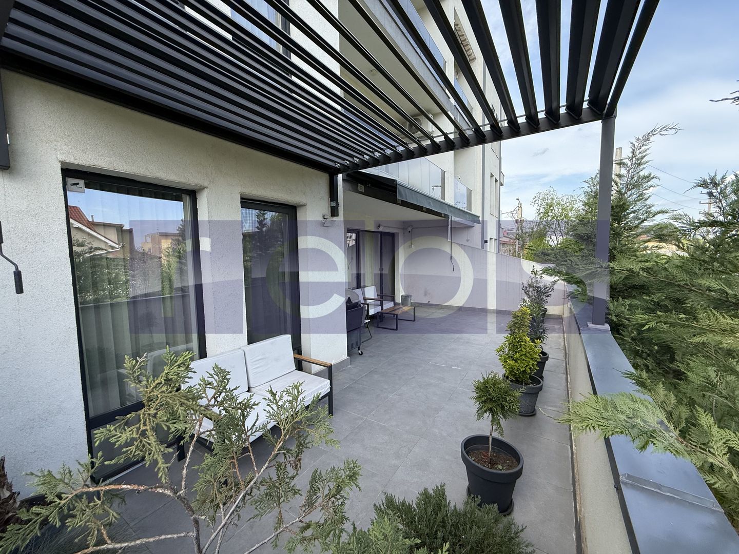 VANZARE 2 CAMERE | TERASA 33 MP | PARCARE INCLUSA | PIPERA – ROND OMV | - Poză 1