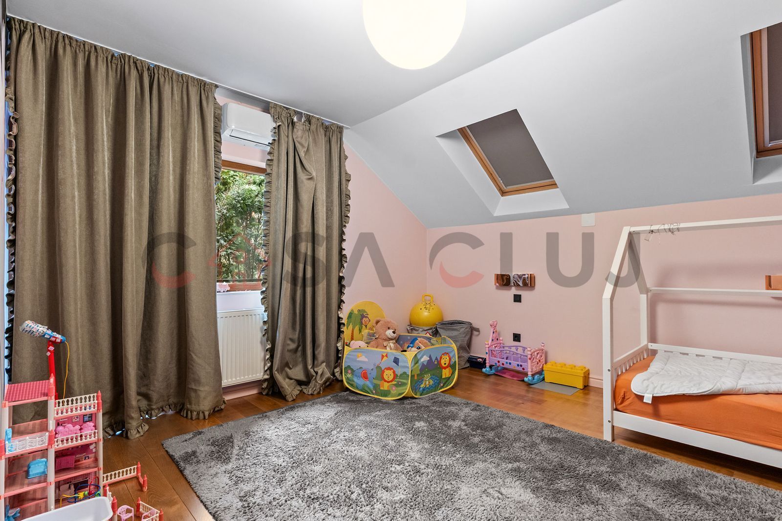 Casa Individuala, La Cheie, Garaj -cu 3 locuri, Gradina, 2 Terase, Manastur!! - Poză 8