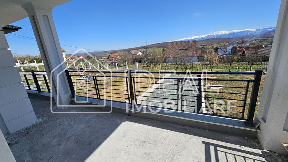 Vila Moderna cu 4 camere si 600 mp de curte, in Tocile - Poză 8