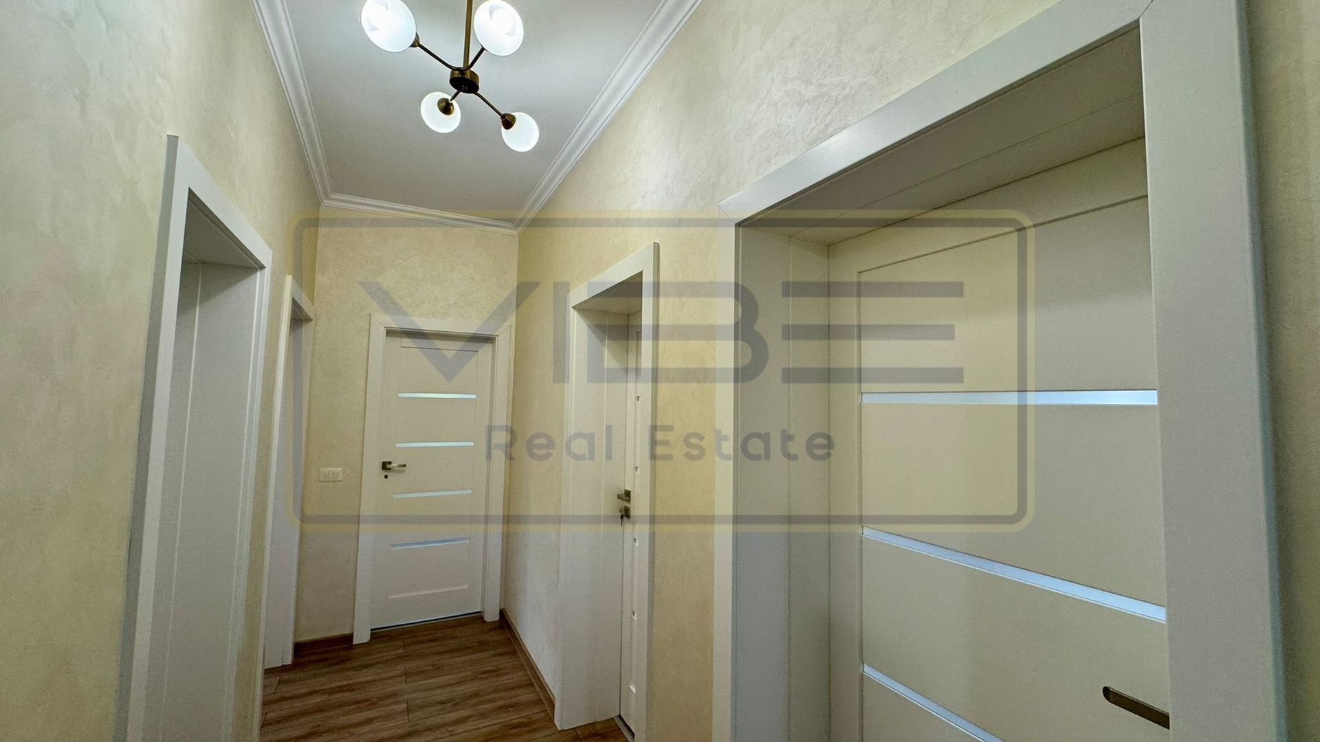 Casa individuala 4 camere I 500mp teren I cartier privat select V. Lupului I - Poză 8