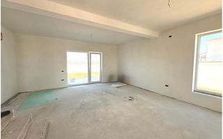 Duplex cu 4 camere in Mosnita Noua la asfalt - Poză 2