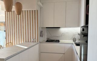 Apartament de lux cu terasă și priveliște - Poză 3