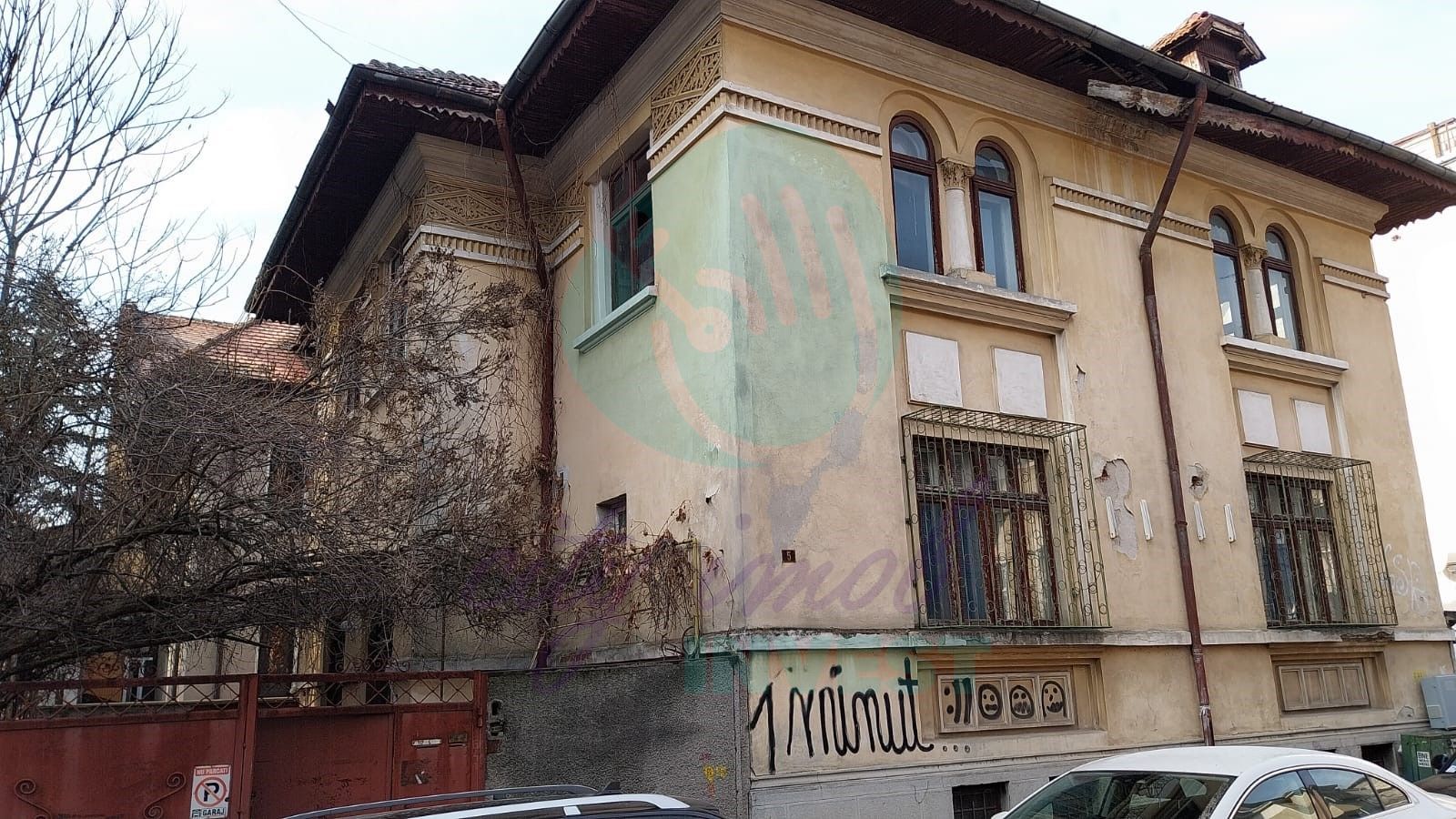 Vila boierească cu arhitectură de epocă, ideală pentru investiție – Gara de Nord - Poză 1