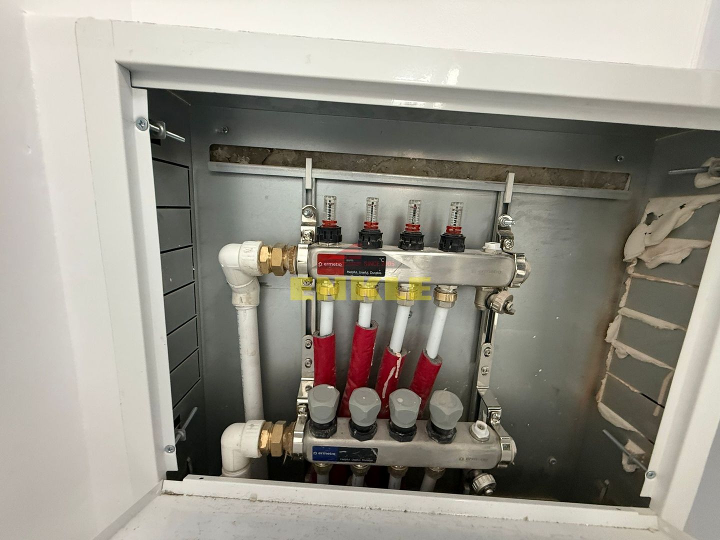 De vanzare apartament cu 2 camere, etaj2, RENOVAT IN TOATALITATE - Poză 8